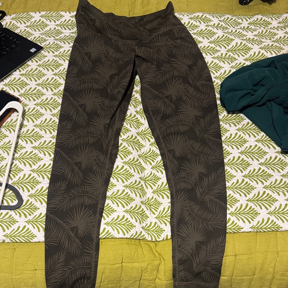 DYI Olive Leaf Print Leggings
